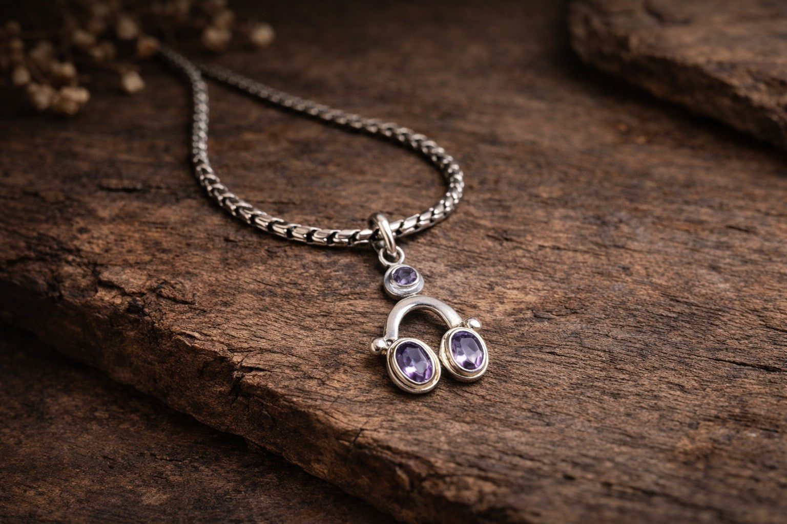 Handcrafted 925 sterling silver jewelry by Kaluka Jewelry
